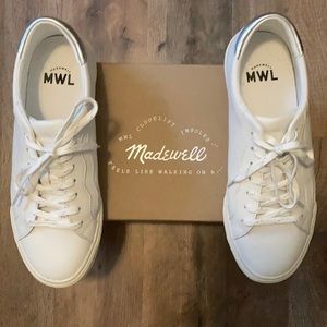 Sidewalk wavy low top sneakers in leather and metallic leather